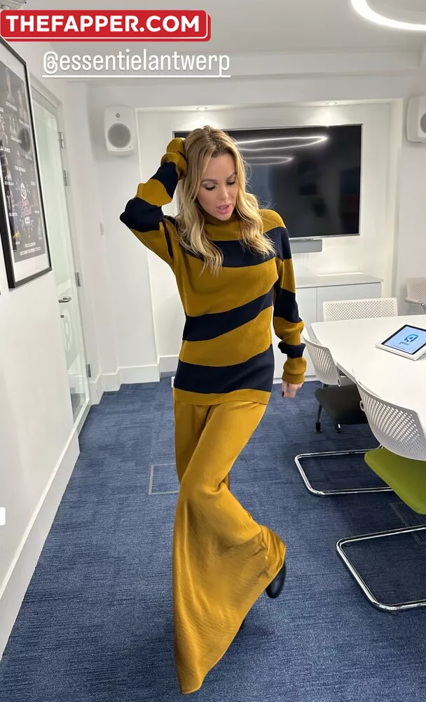 Amanda Holden  Onlyfans Leaked Nude Image #zuhIsVH6CL