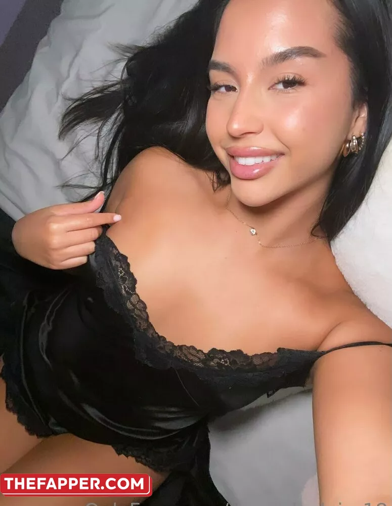 Amandaclaire18  Onlyfans Leaked Nude Image #jQGAK8Ca1I