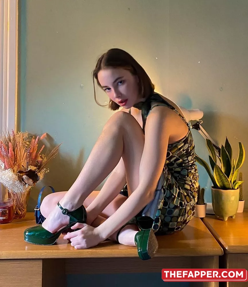 Amelie Manzoli  Onlyfans Leaked Nude Image #57KmolAemf