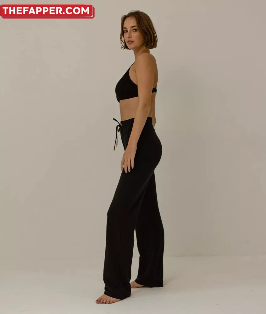 Amelie Manzoli  Onlyfans Leaked Nude Image #8W8xyJEDgN