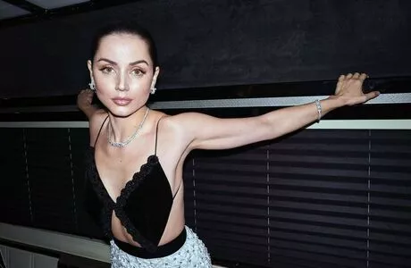 Ana De Armas Onlyfans Leaked Nude Image #gWiDKdRiSm