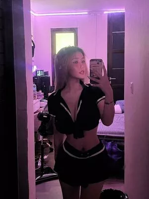 Anastasya Khosasih #1XraXygj4V