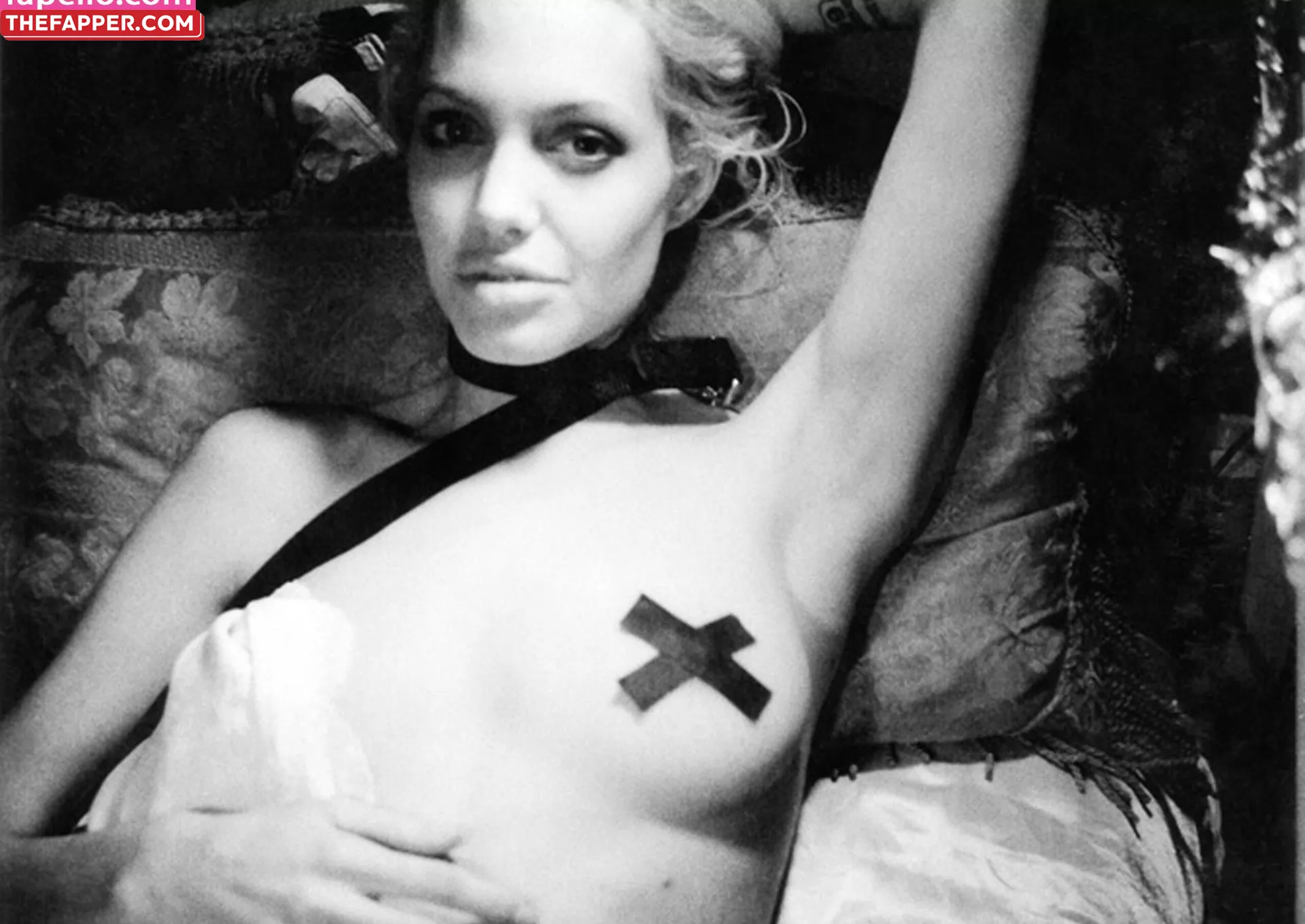 Angelina Jolie  Onlyfans Leaked Nude Image #40docTFmDB