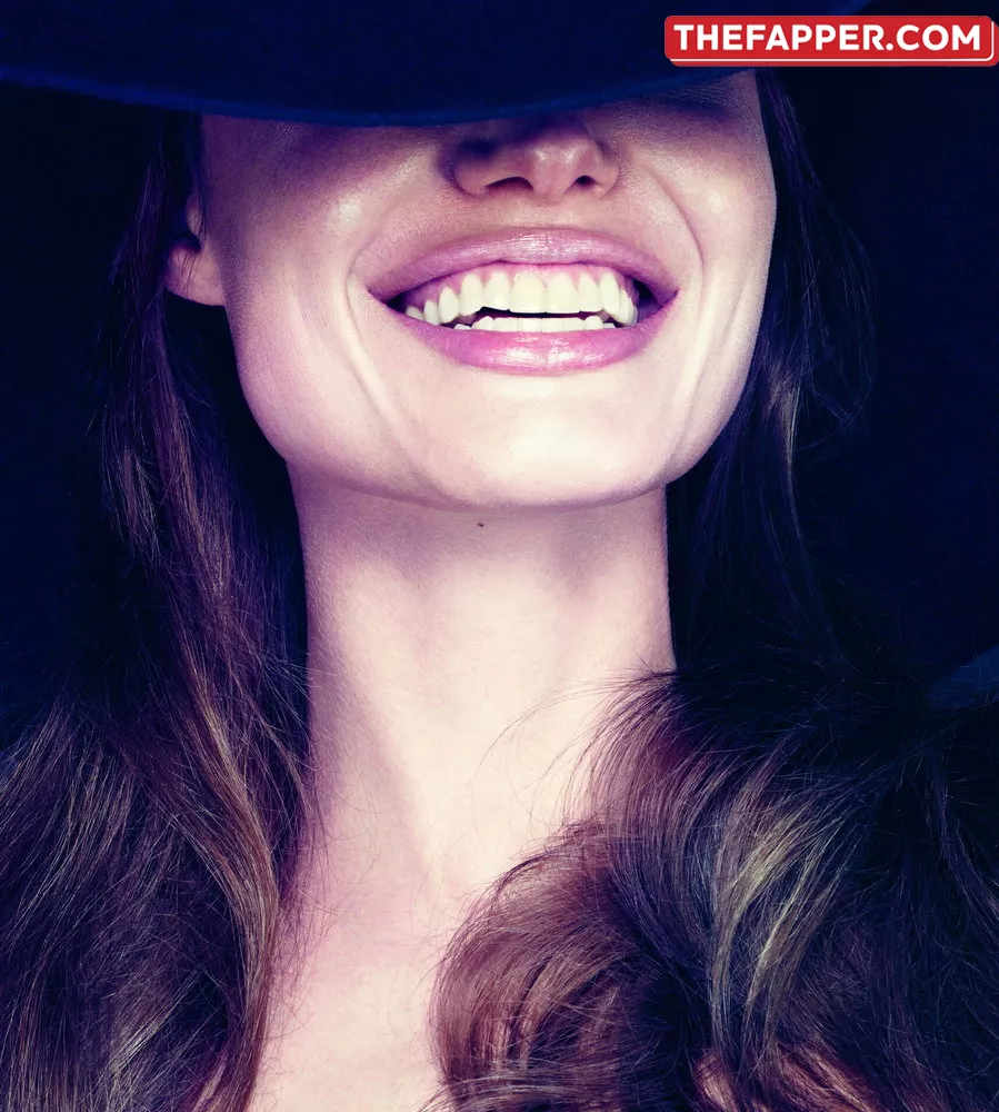 Angelina Jolie  Onlyfans Leaked Nude Image #9nNiUWfK2a