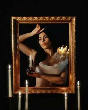 Anna Akana #veNOREk54p