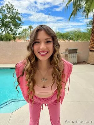 Anna Blossom #SbyofBzCIz