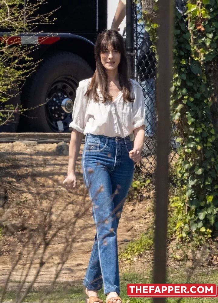 Anne Hathaway  Onlyfans Leaked Nude Image #FvjVkdnre6