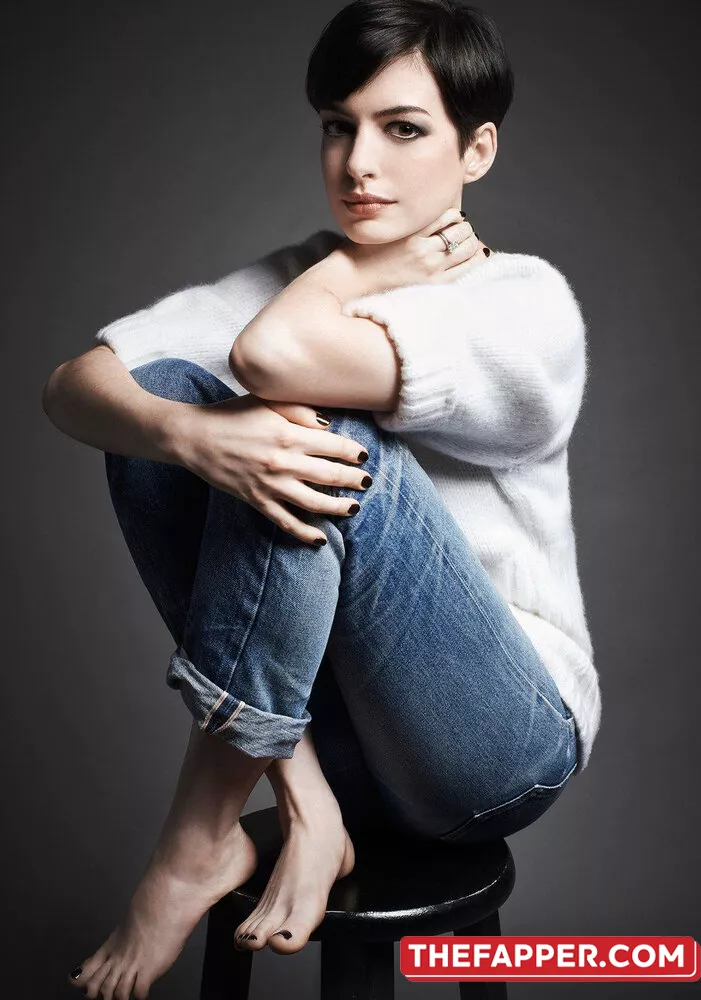 Anne Hathaway  Onlyfans Leaked Nude Image #GD3LTSFVrU
