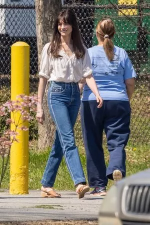 Anne Hathaway Onlyfans Leaked Nude Image #JP44zrV7PC