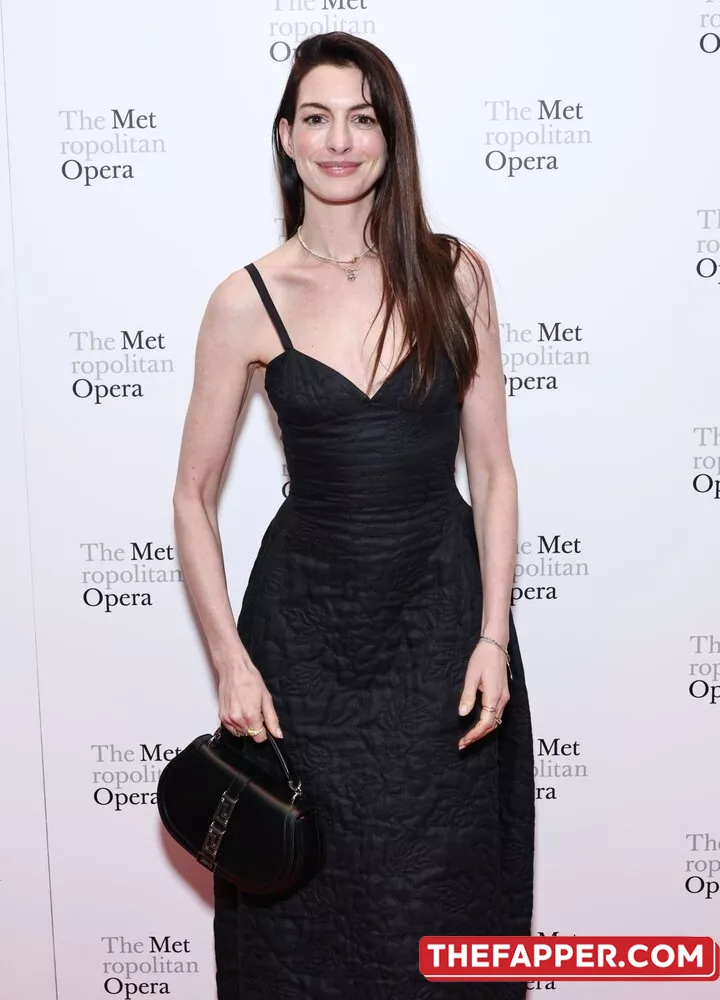 Anne Hathaway  Onlyfans Leaked Nude Image #RXbyYlDxrD