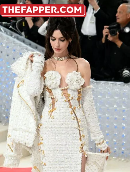 Anne Hathaway  Onlyfans Leaked Nude Image #aCRO4uNJoo