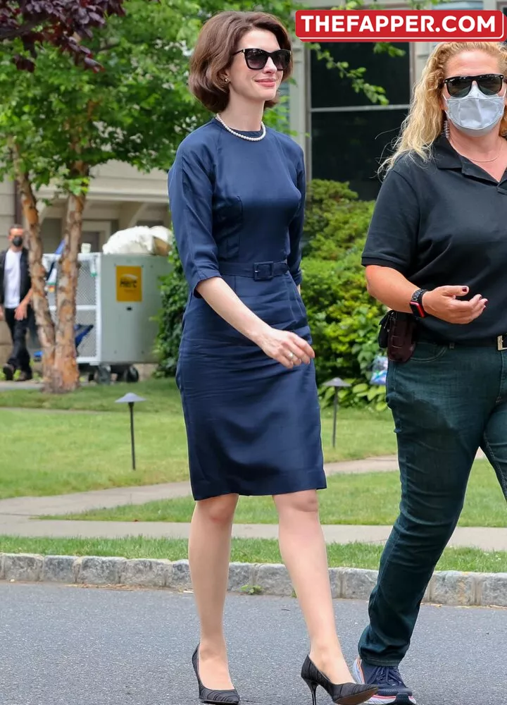 Anne Hathaway  Onlyfans Leaked Nude Image #cmfLKmaono