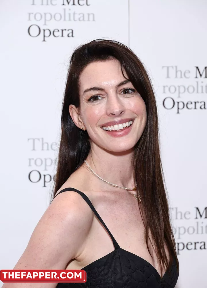 Anne Hathaway  Onlyfans Leaked Nude Image #eGso1YPrex
