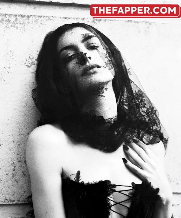 Anne Hathaway  Onlyfans Leaked Nude Image #mnVCvf8vie