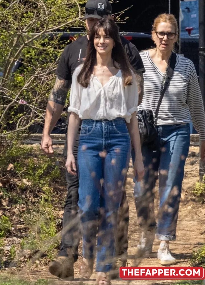 Anne Hathaway  Onlyfans Leaked Nude Image #nyQy3Wv9v9
