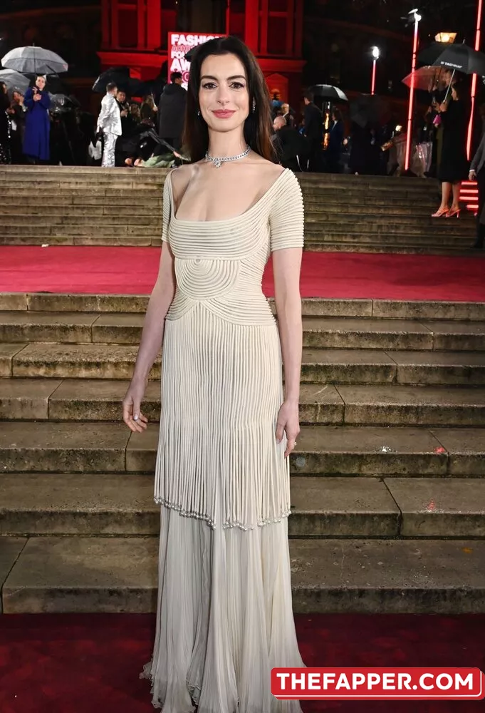 Anne Hathaway  Onlyfans Leaked Nude Image #tNPdObxpn1