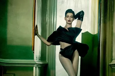 Anne Hathaway #vTL1ulqfnp