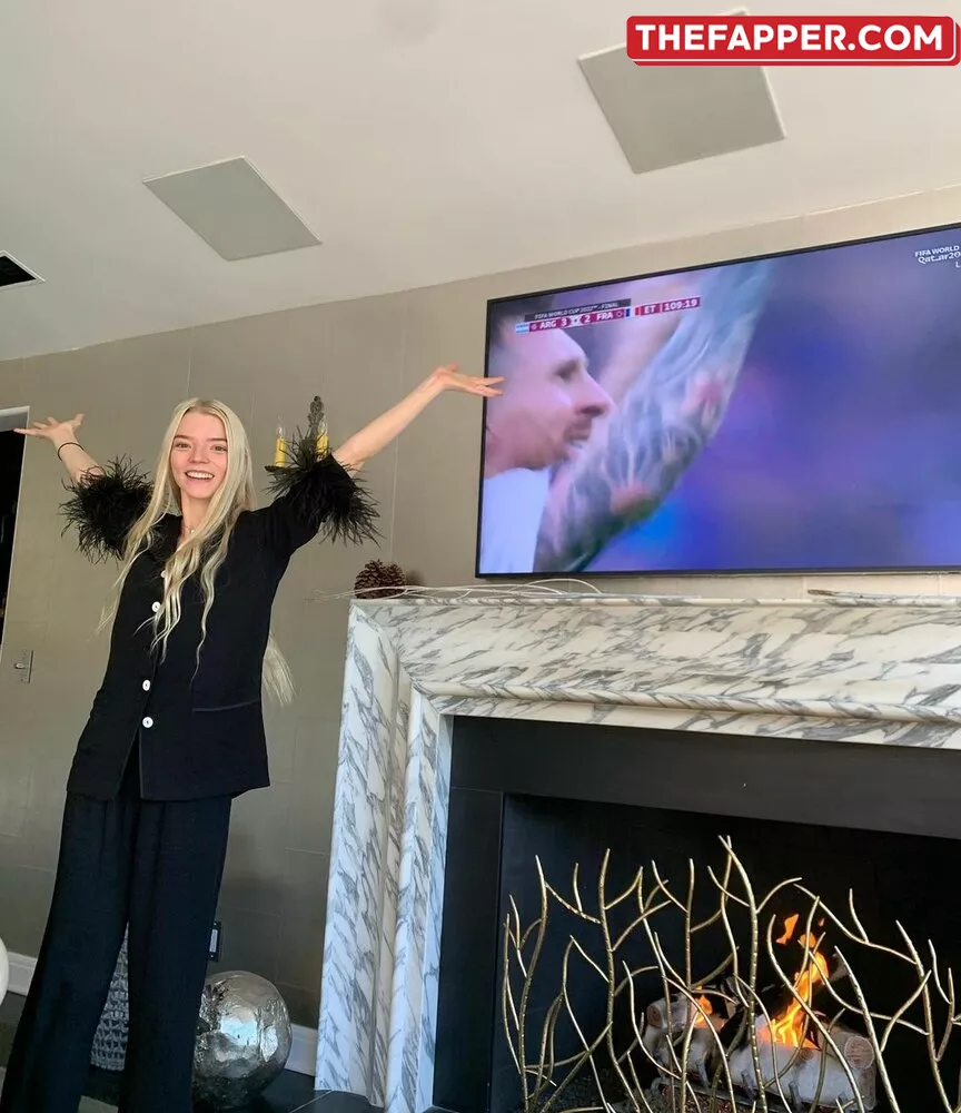 Anya Taylor Joy  Onlyfans Leaked Nude Image #6vyyp41i4b