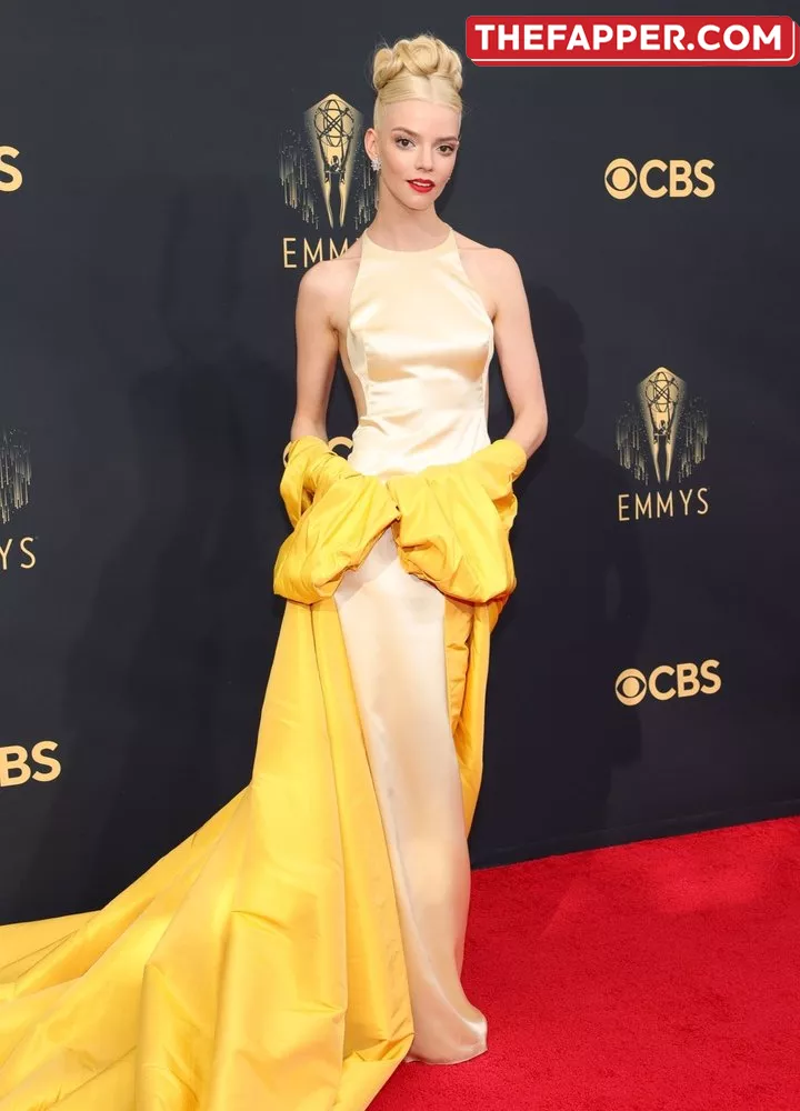 Anya Taylor Joy  Onlyfans Leaked Nude Image #YJa2Riaim0