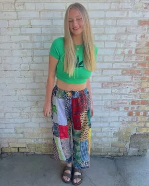 Anya Truax Onlyfans Leaked Nude Image #XMv7GGd6tX