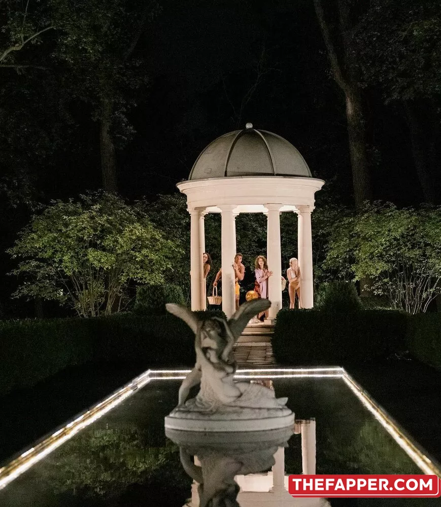 Ariel Winter  Onlyfans Leaked Nude Image #xGNhCnSk71