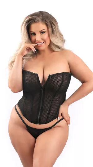 Ashley Alexiss #aC6uhSplhy