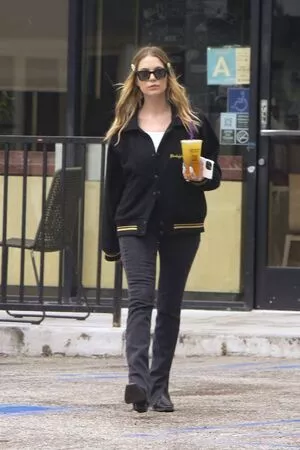 Ashley Benson #56Q1yNCuXK