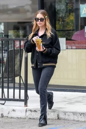 Ashley Benson #k3ehMgfD3o