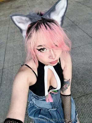 Ashounch #2PJQ5jBqzz