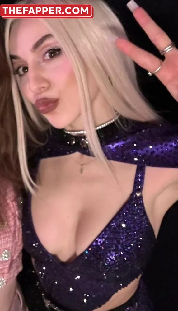 Ava Max  Onlyfans Leaked Nude Image #GzNgRUzzXz