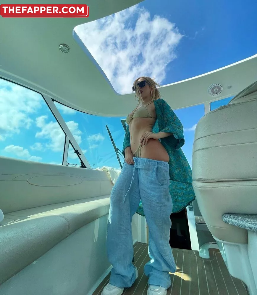 Ava Max  Onlyfans Leaked Nude Image #JBZDYzlGOG