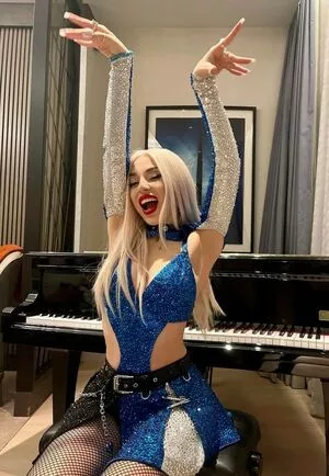 Ava Max Onlyfans Leaked Nude Image #MU7OsSrudj