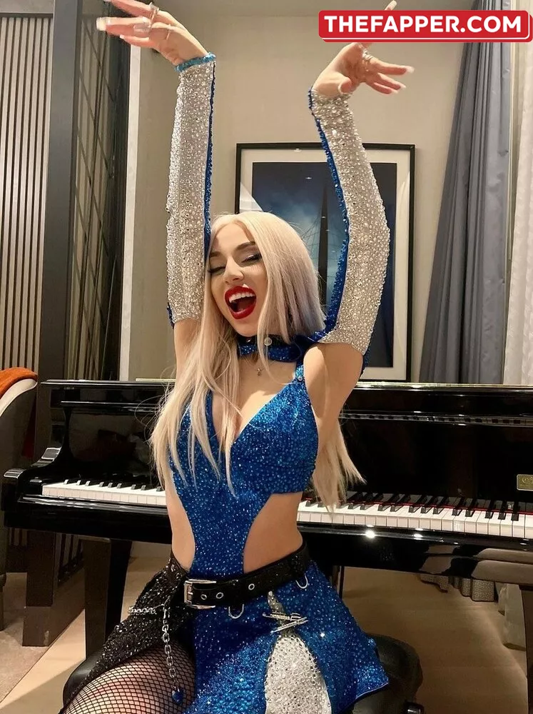 Ava Max  Onlyfans Leaked Nude Image #MU7OsSrudj