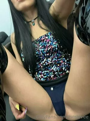 Avislovee Onlyfans Leaked Nude Image #GppB6obn2a