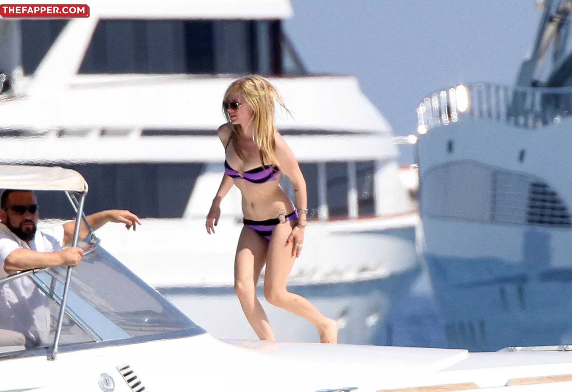 Avril Lavigne  Onlyfans Leaked Nude Image #26NVZhOzRW