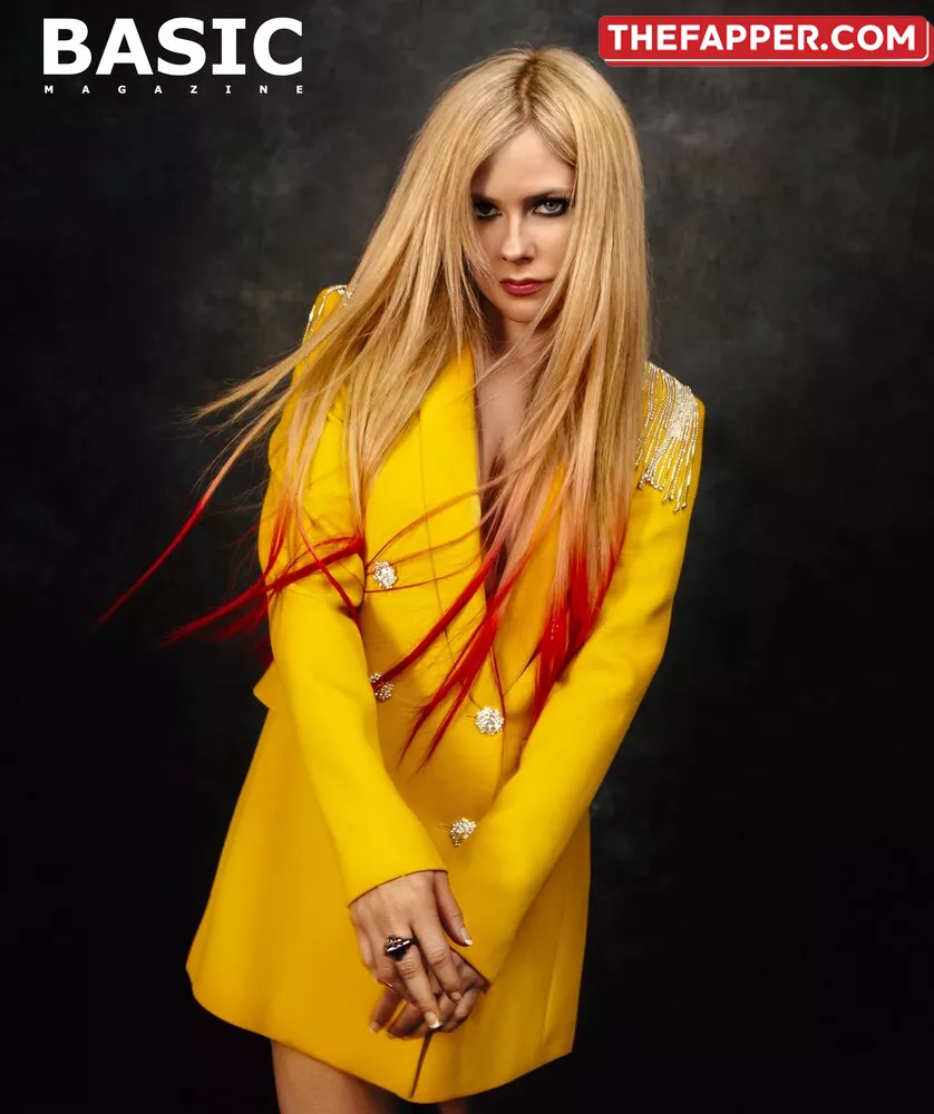 Avril Lavigne  Onlyfans Leaked Nude Image #47gLN0S7P8