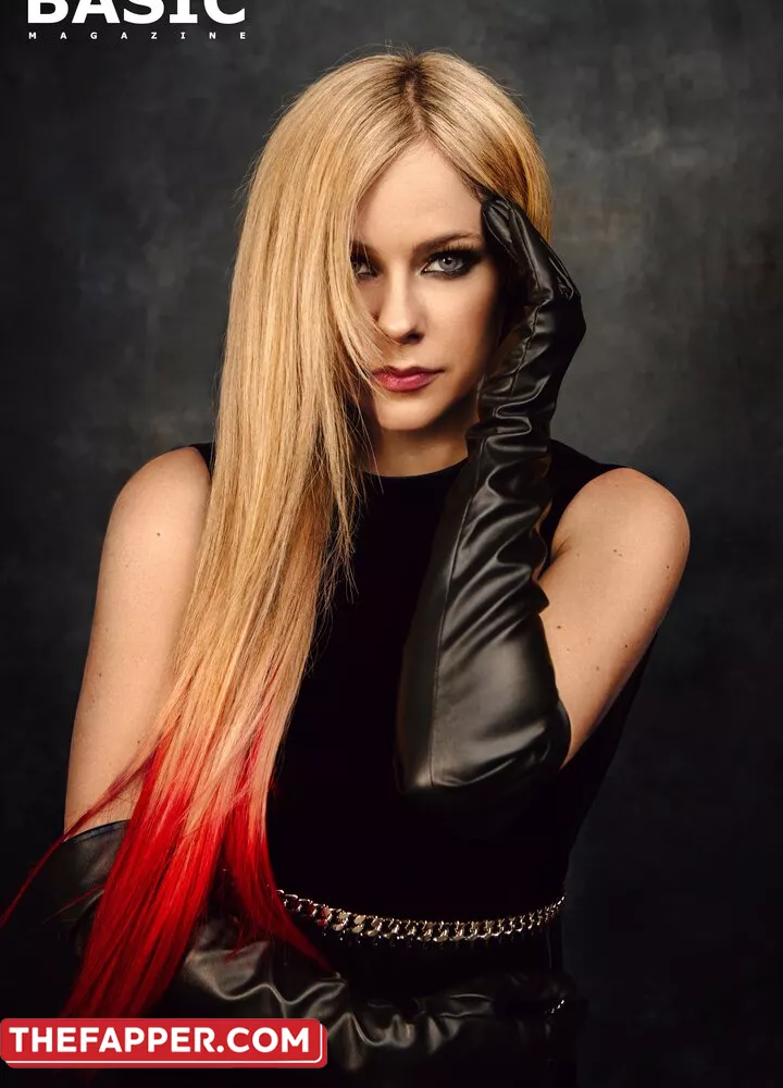 Avril Lavigne  Onlyfans Leaked Nude Image #7SU7SFqFcv