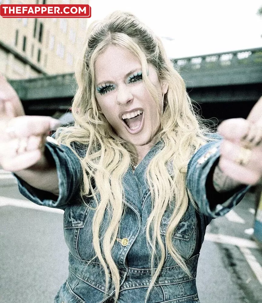 Avril Lavigne  Onlyfans Leaked Nude Image #7sxiVjASjT