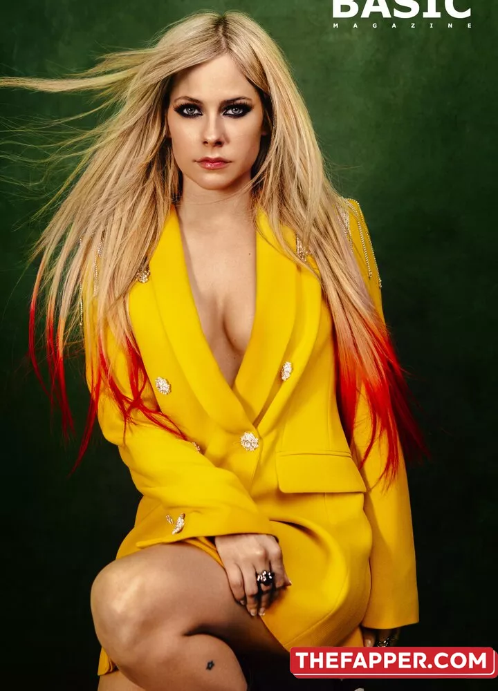 Avril Lavigne  Onlyfans Leaked Nude Image #ATFHkU3oPJ