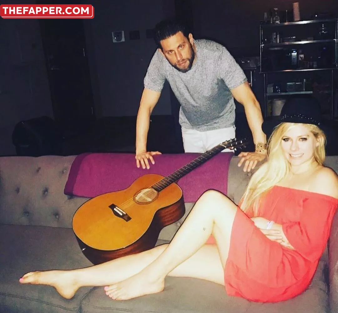Avril Lavigne  Onlyfans Leaked Nude Image #AoBnrfI61e