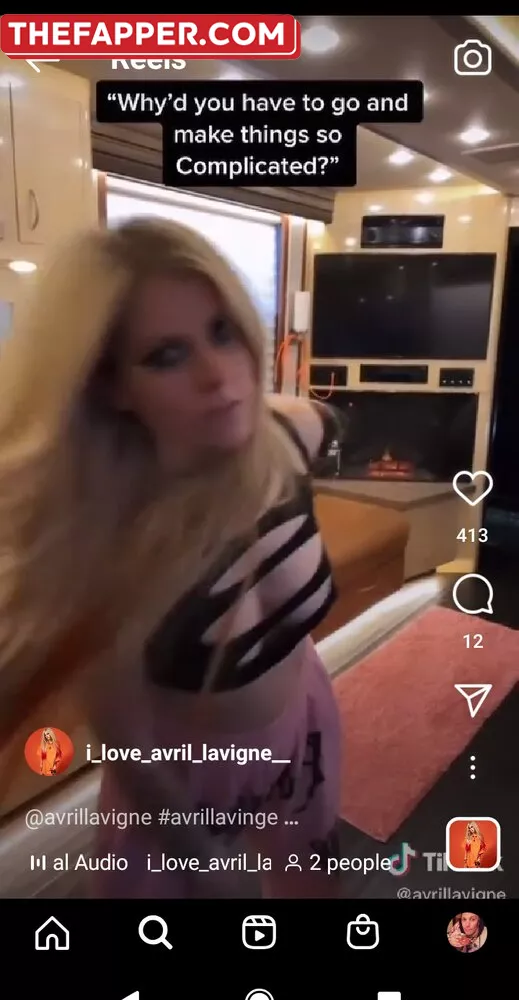Avril Lavigne  Onlyfans Leaked Nude Image #Dw8jfXy1dg