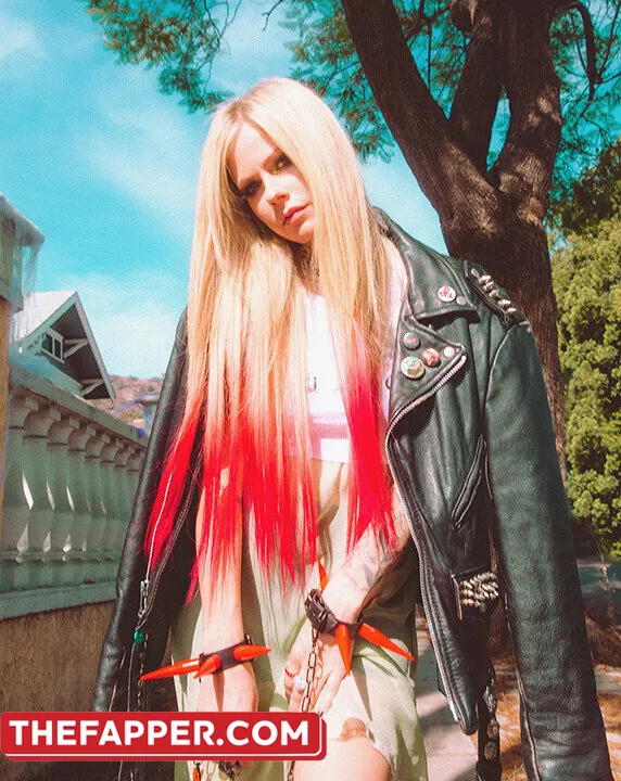 Avril Lavigne  Onlyfans Leaked Nude Image #UQozJCarEQ