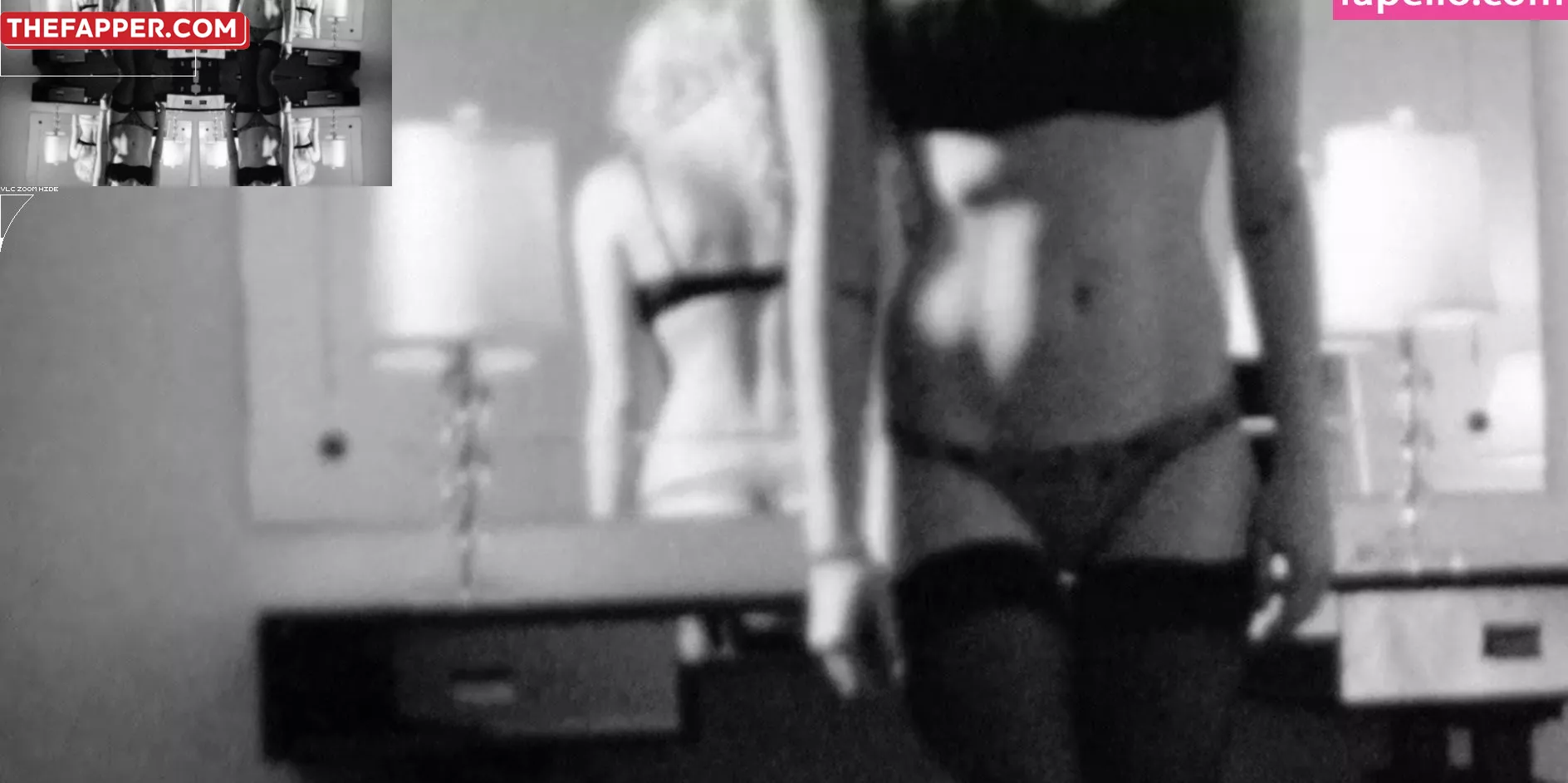 Avril Lavigne  Onlyfans Leaked Nude Image #atbDplqFvM