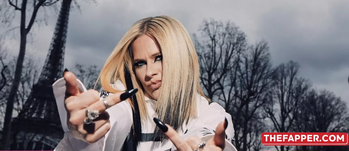 Avril Lavigne  Onlyfans Leaked Nude Image #cg1YeQuK9X