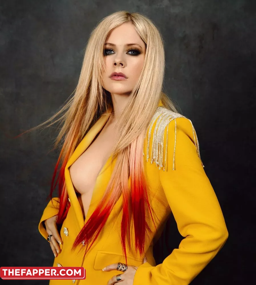Avril Lavigne  Onlyfans Leaked Nude Image #d6FkadPoAF