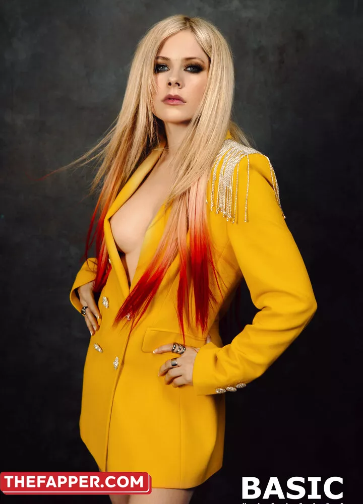 Avril Lavigne  Onlyfans Leaked Nude Image #eDVeicqeGx
