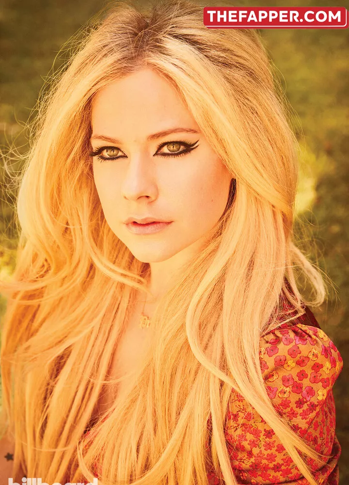 Avril Lavigne  Onlyfans Leaked Nude Image #eMg9o1UK6J
