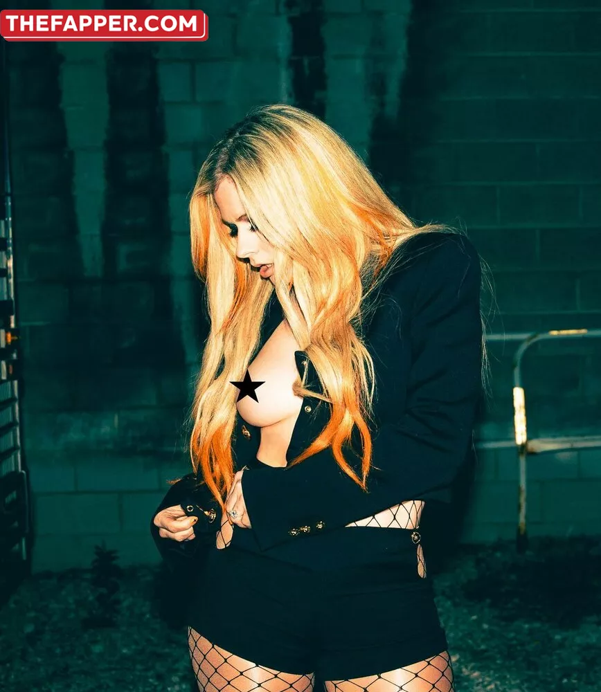 Avril Lavigne  Onlyfans Leaked Nude Image #lulXcVHJt0