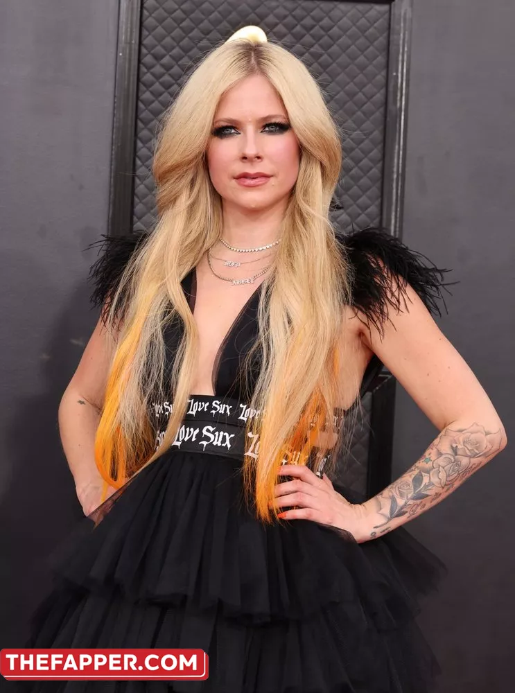 Avril Lavigne  Onlyfans Leaked Nude Image #wvOyJI35kZ