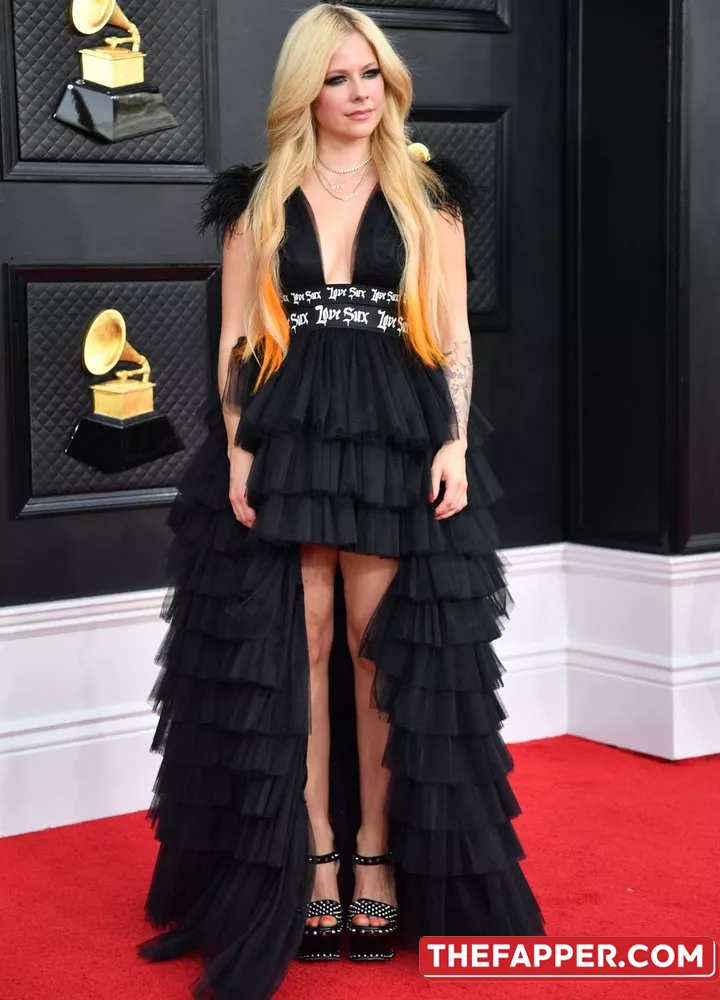 Avril Lavigne  Onlyfans Leaked Nude Image #yyPEtCY7lI